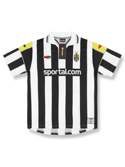 2000-01シーズンユヴェントスジダンヨーロッパホームユニフォーム正面