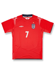 2004-06シーズン イングランド ベッカム アウェイレトロユニフォーム正面図