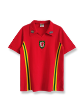 1976-79年ウェールズ代表ホームユニフォーム 赤地 白アクセント クラシックエンブレム刺繍