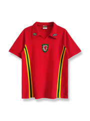 1976-79年ウェールズ代表ホームユニフォーム 赤地 白アクセント クラシックエンブレム刺繍