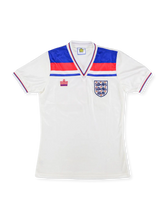 1982年イングランド代表 ホームユニフォーム 前面