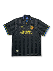 1993-95年マンチェスター・ユナイテッドアウェイユニフォーム、カントナ7番、SHARP VIEWCAMスポンサー付きUMBRO製ビンテージサッカージャージ