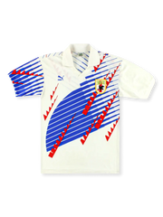 1993年日本代表アウェイジャージ、紺色を基調に日の丸とシンプルラインを配したクリーンデザイン。