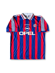 1994–95年 バイエルン・ミュンヘン ホーム クリンスマン 18