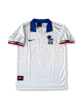 1994–96年イタリア代表アウェイユニフォーム 前面 ホワイト基調