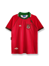 1994-96年ウェールズ代表ホームユニフォーム 赤地 白アクセント クラシックエンブレム刺繍