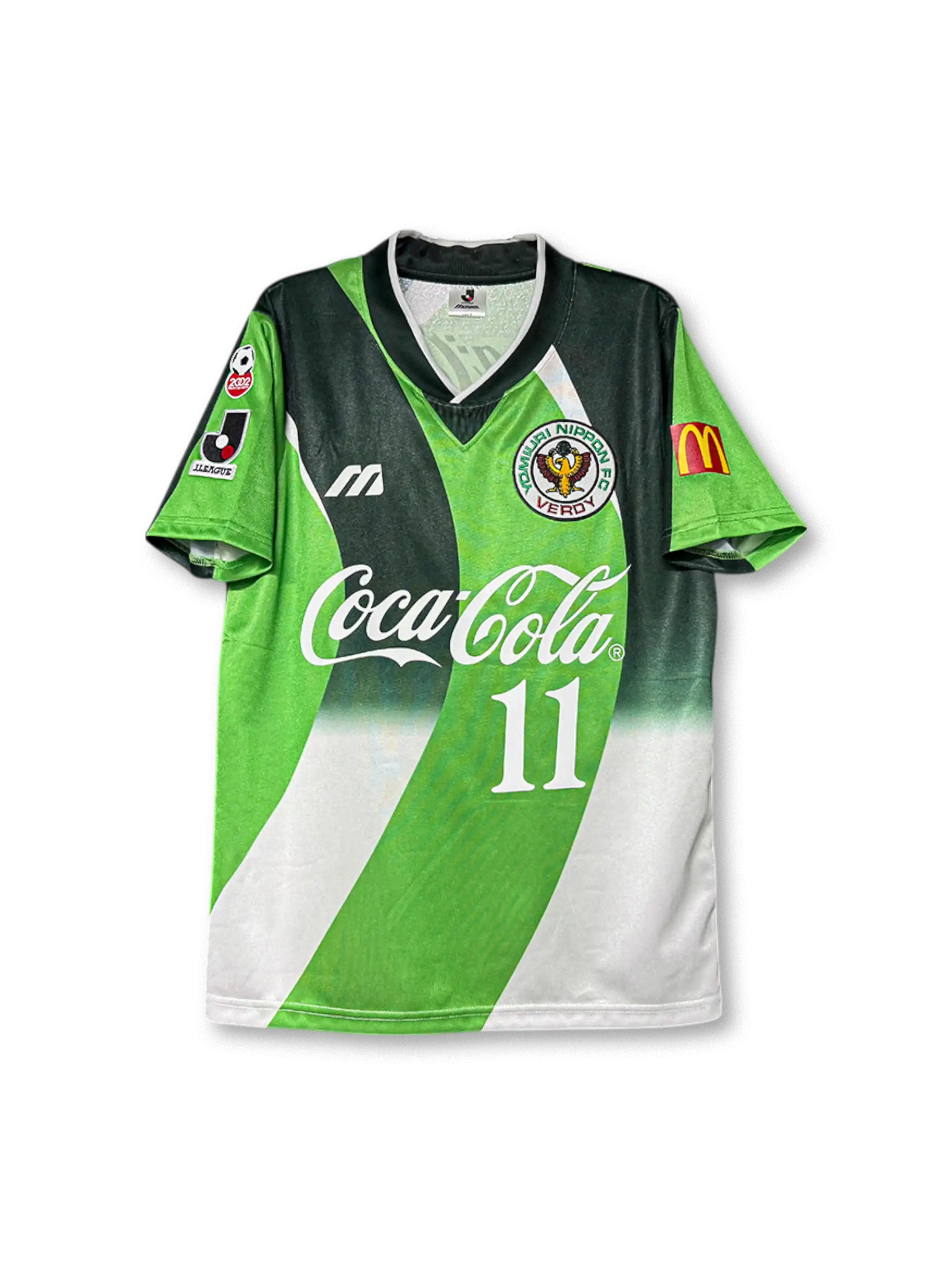 1995年 川崎ヴェルディのレトロユニフォームに施された刺繍エンブレムのクローズアップ