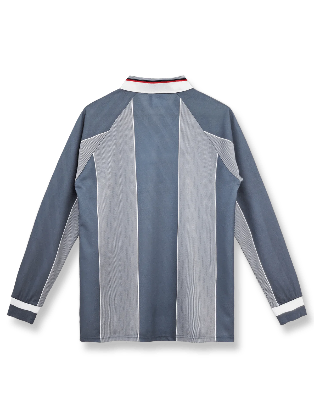 1996年イングランド アウェイ 長袖ユニフォームの反面図