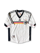 1998年 ドイツ代表 ホーム