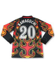 1998年日本代表GKユニフォームの高密度刺繍エンブレムクローズアップ