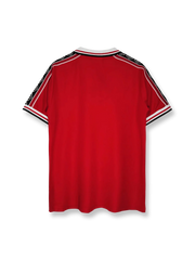 1998-1999シーズン マンチェスター・ユナイテッド ホームユニフォームの正面図