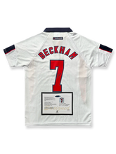 1998年 イングランド代表ホームユニフォーム、デイヴィッド・ベッカムサイン入り7番、国際試合公式用デザイン