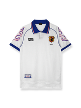 1998年日本代表アウェイユニフォーム 白地 青赤アクセント クラシックエンブレム刺繍