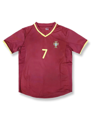 製品画像:2000年欧州選手権ポルトガルホームユニフォーム全体展示