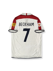 2004年EURO イングランド代表 ホームユニフォーム ベッカム 7番 クラシックレッド&ホワイトデザイン