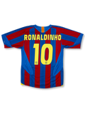 2005-06 FCバルセロナホーム正面、ブルー×レッド縦ストライプ・イエローサイドスリット・FCBエンブレム・スポンサーなし・Nike製