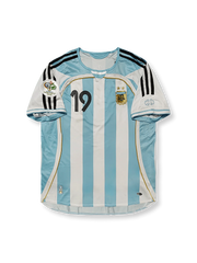 2006年ワールドカップ アルゼンチン ホーム レトロユニフォームの全体画像