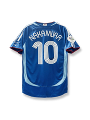 2006年日本代表ホームユニフォーム 中村俊輔 背番号10 サムライブルー 白赤アクセント 日本サッカー協会エンブレム刺繍
