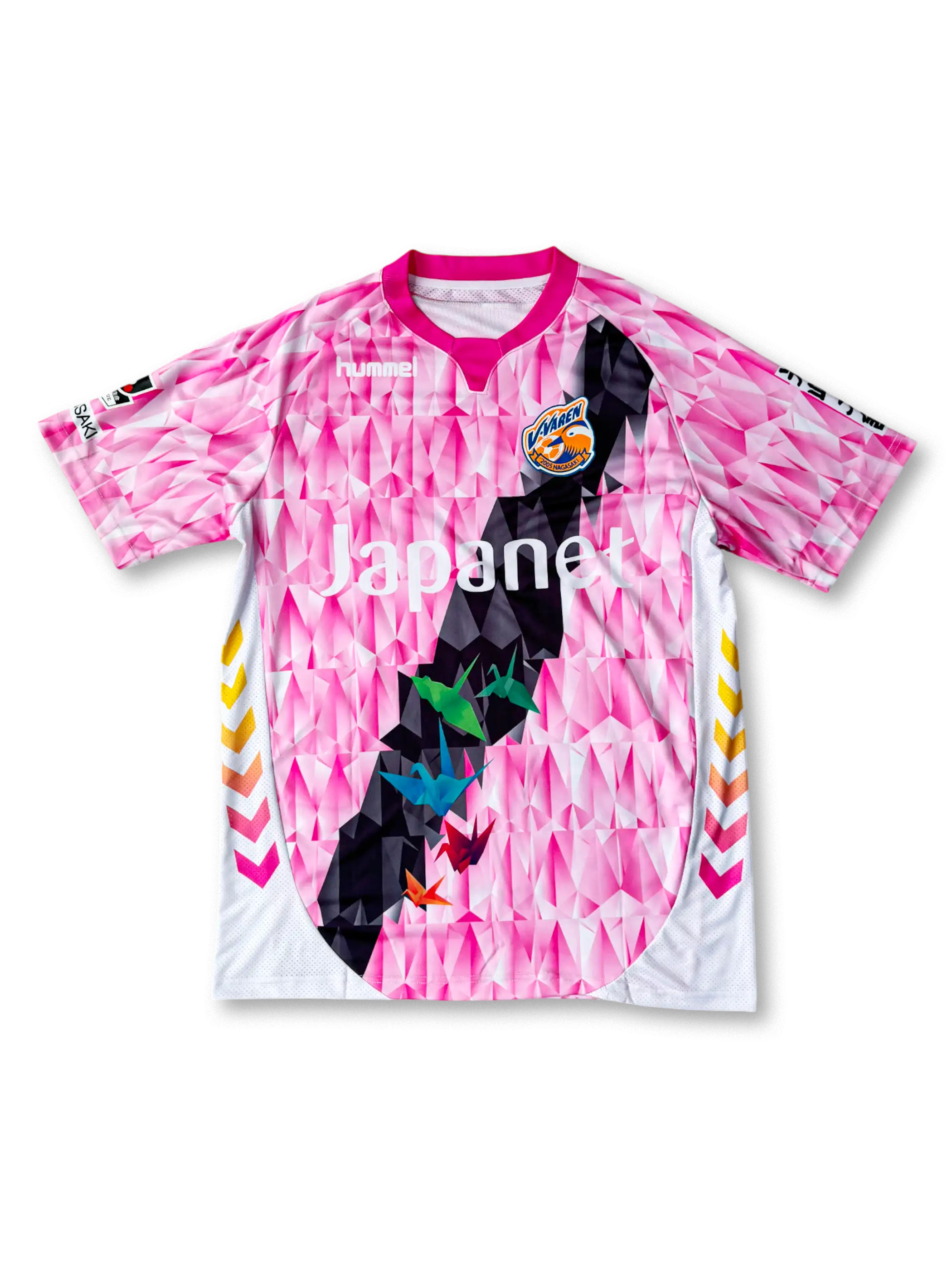 2017年V・ファーレン長崎 ピース記念ユニフォーム 正面、折り鶴と長崎地形デザイン