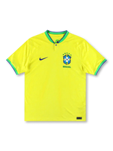 2022年ブラジル代表 刺繍CBFクレストのクローズアップ