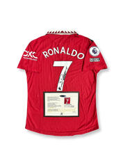 2022-23シーズン マンチェスター・ユナイテッドホームユニフォーム、クリスティアーノ・ロナウドサイン入り7番、プレミアリーグ公式試合用デザイン