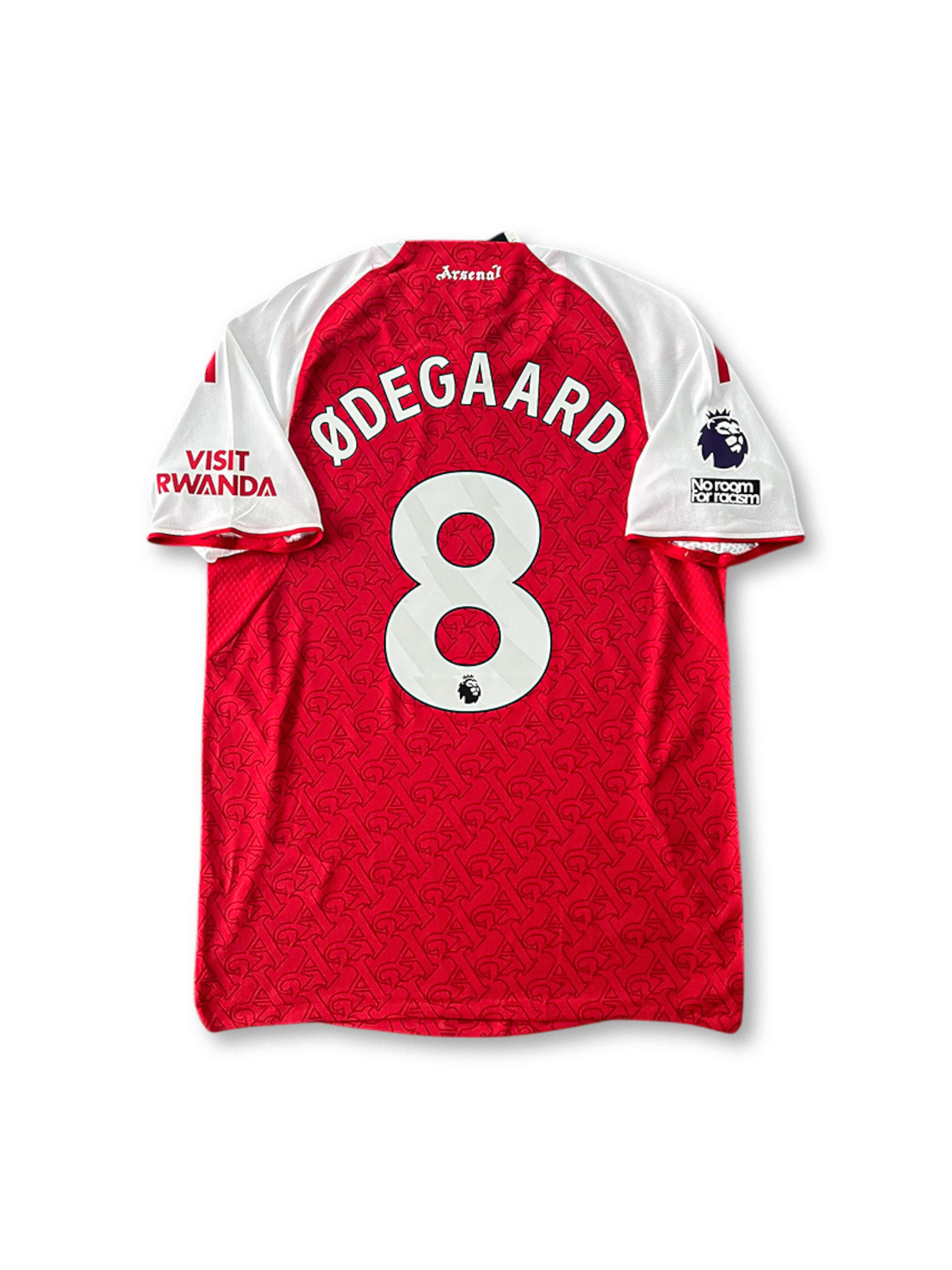2024–25シーズンアーセナルホームシャツ8番ウーデゴール、伝統のレッドにホワイトスリーブとガンナーズロゴを配したモダンデザインで中盤を統率する一着。