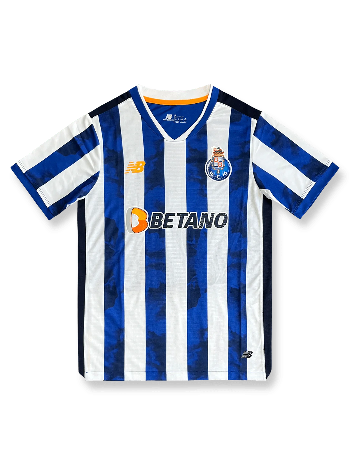 2024-25シーズン ポルトホームユニフォーム、ポルトガルプリメイラリーガ公式試合用デザイン