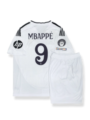 2024–25シーズンレアル・マドリードホームシャツ&パンツセット9番ムバッペ、伝統のホワイトにゴールドアクセントを施したモダンデザインの一着。