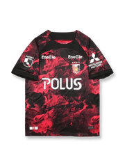 2024年浦和レッズホームユニフォーム 赤 黒白アクセント クラブエンブレム刺繍