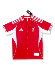 2025-26 リヴァプール レッド ベースボールシャツ 正面デザイン ボタンフロント