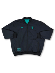 2025-26 リヴァプール リバーシブルジャケット 正面