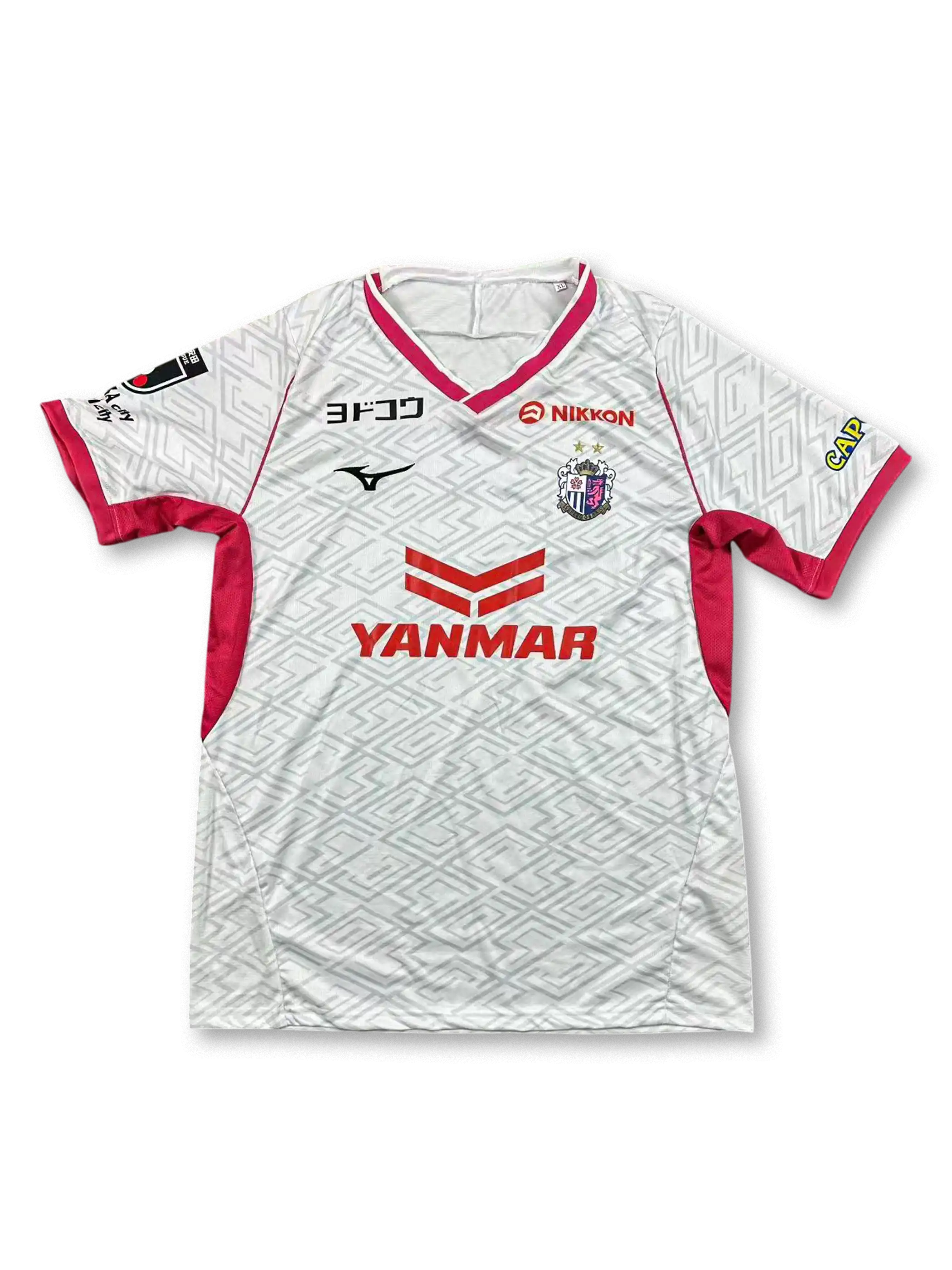 2025–2026 セレッソ大阪 アウェイ ホワイトジオメトリック ユニフォーム、レトロサッカーシャツ