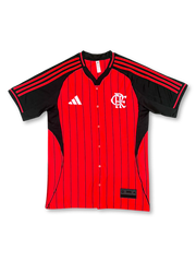 2526 フラメンゴ ベースボールシャツ 正面デザイン 赤黒ピンストライプ