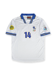 製品画像: 1996年イタリア代表アウェイ白色ユニフォーム ピエロ14番の正面
詳細画像: 背面のピエロ14番「DEL PIERO」ブルーとイエローの縁取りの詳細