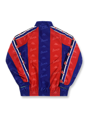 製品画像
「リバイバルされたバルセロナ1996年リバーシブル トレーニングウェア。クラシックな赤青ストライプとKappaロゴが特徴の正面全体展示画像」
詳細画像1
「胸部に高密度刺繍で仕上げられたバルサのエンブレムとKappaロゴのディテール画像」
詳細画像2
「袖部に施された白いKappaロゴ入りリブデザインのクローズアップ画像」
詳細画像3
「リバーシブルデザインの内層側の通気性を重視したディテール画像」