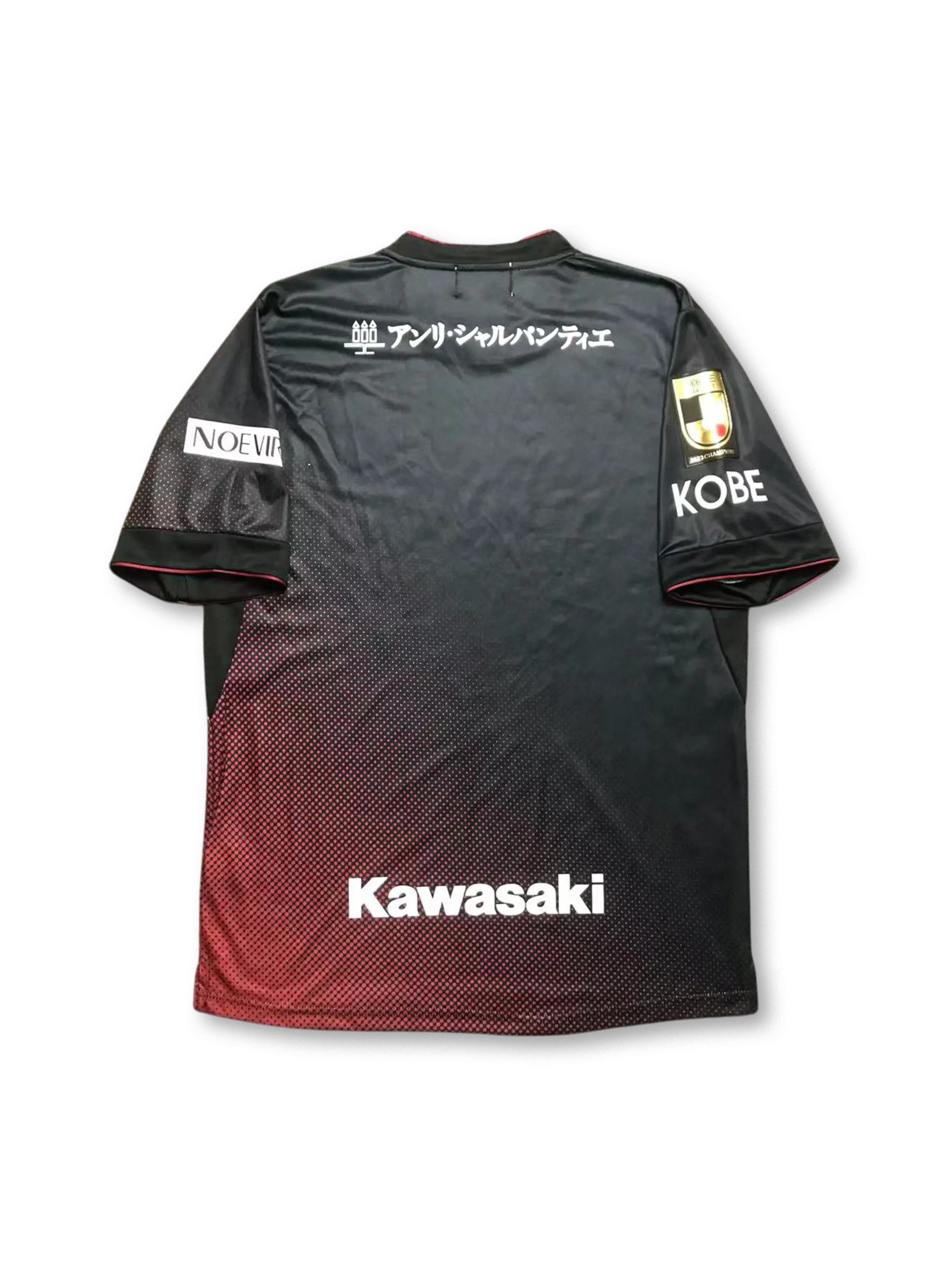 2024/25ヴィッセル神戸ホームジャージ全体の外観