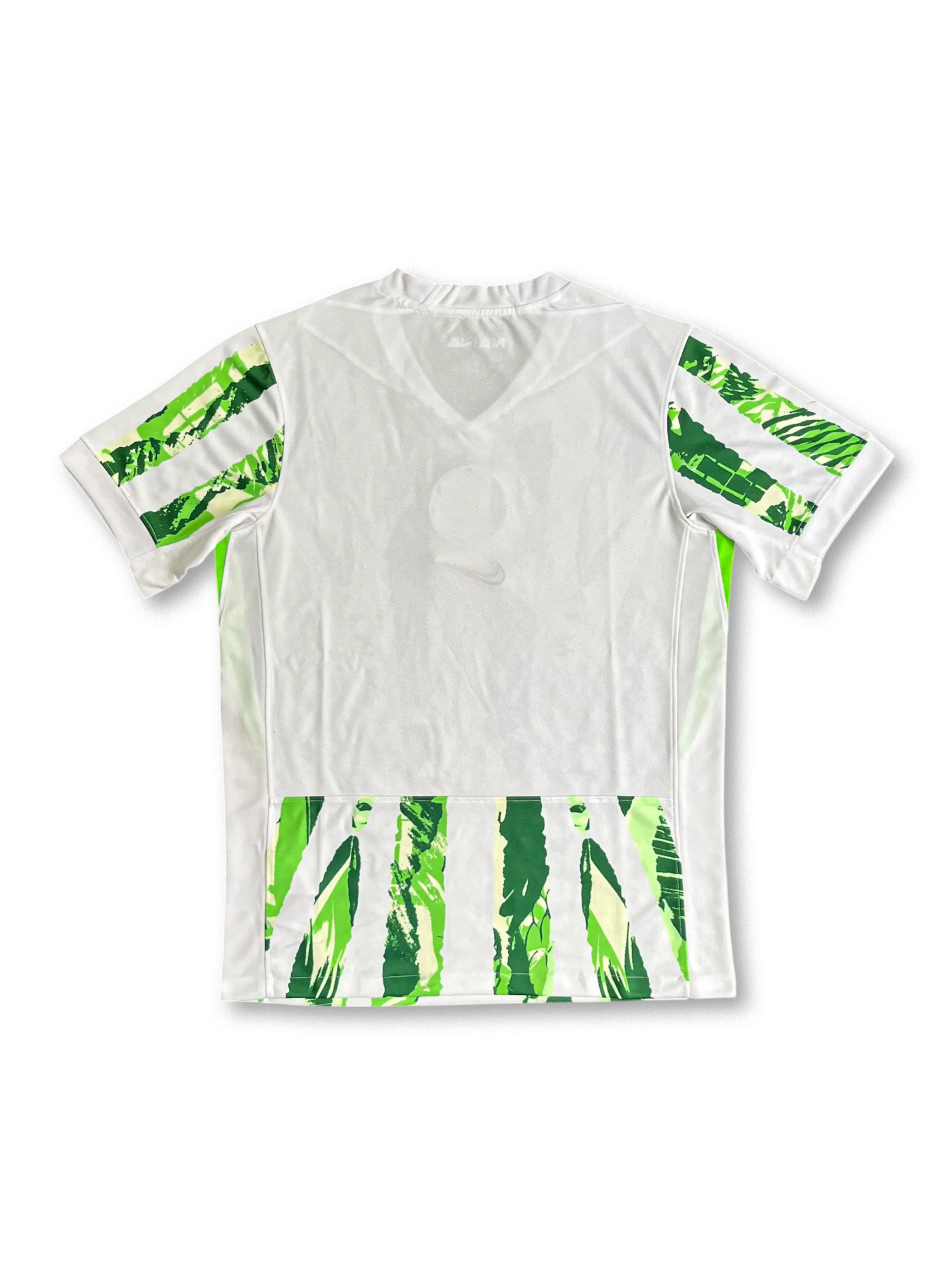 2025/26ナイジェリア代表ホームジャージ正面・白×グリーンパームフェザー