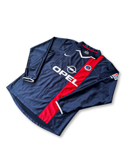 パリ・サンジェルマン 2001-02 ホームユニフォーム