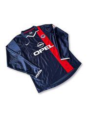 パリ・サンジェルマン 2001-02 ホームユニフォーム