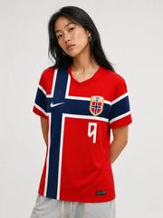 ノルウェー代表 2026 ホームユニフォーム(ブロート・ハーランド 9)