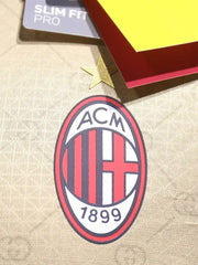 ACミラン × Gucci × Puma スペシャルエディションシャツ