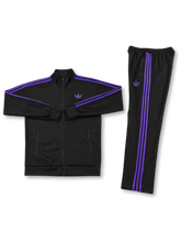 adidas Originals ブラック×パープル トラックスーツ 正面