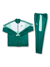 adidas グリーン パネル トラックスーツ 正面