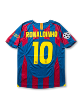 FCバルセロナ 2005-06 ホーム UEFAチャンピオンズリーグ決勝パリ仕様 ロナウジーニョ10番 フロント(ブラウグラナストライプ+FCBエンブレム+スターボールパッチ+決勝刺繍)