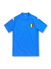 イタリア代表 2002 ホームユニフォーム アズーリブルー タイトシルエット 両肩のカッパロゴ 盾形エンブレム 日韓W杯モデル