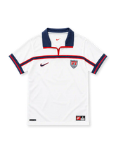1998 アメリカ代表 ホーム Nike製 胸に紺と赤の帯が入った白いレトロサッカーユニフォーム