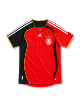 2006 ドイツ代表 アウェイ adidas製 赤と黒の非対称配色と黄色のパイピングが入ったレトロサッカーユニフォーム