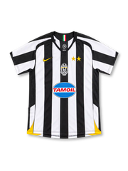ユヴェントス 2005/06 ホームユニフォーム 白と黒の縦縞 中央のクラブエンブレム ナイキ製 TAMOILスポンサー