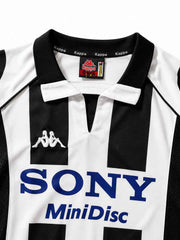ユヴェントス 1997/98 ホームジャージ