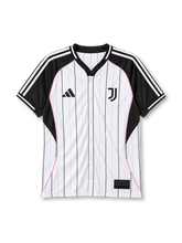 ユベントス 2025年 ホワイトベースボールシャツ(adidas製、白地、黒ピンストライプ、ピンクアクセント)